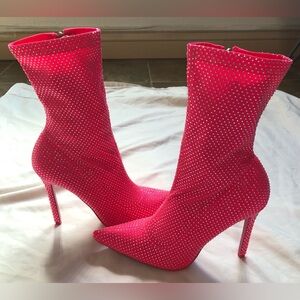 LIFE OF THE PARTY STILETTO RHINESTONE BOOTIES SIZE: 9.0